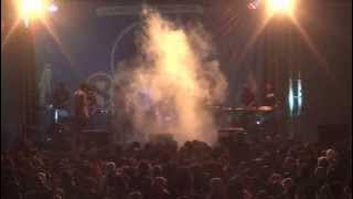 Dhyo Haw - Tak Mau Digerakan (Live @Soinsvec 2)