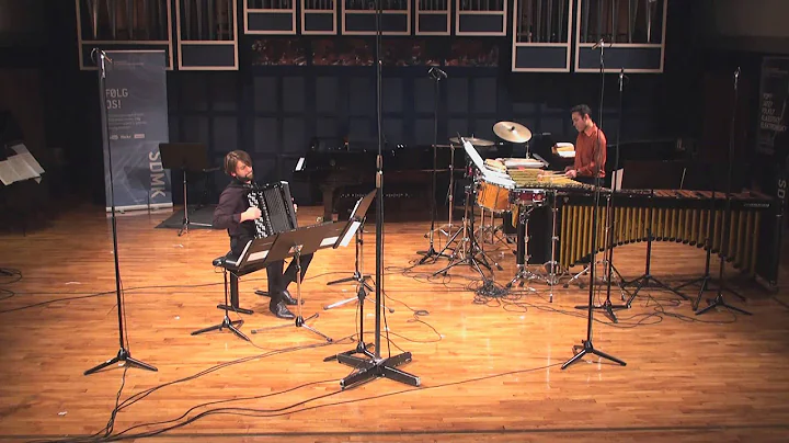 Torbjrn Lundquist: Duell for accordeon and percuss...