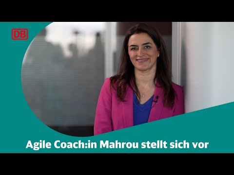 Deutsche Bahn Agile Coach Mahrou stellt sich im größten Bewerbungsgespräch vor.