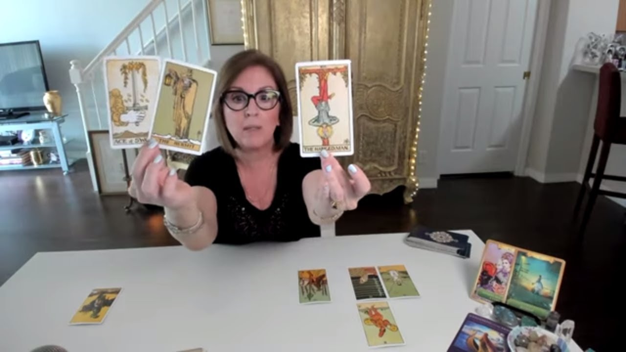 LEO ♌  No more hedging their bets! Twin Flame Tarot, First half October 2020