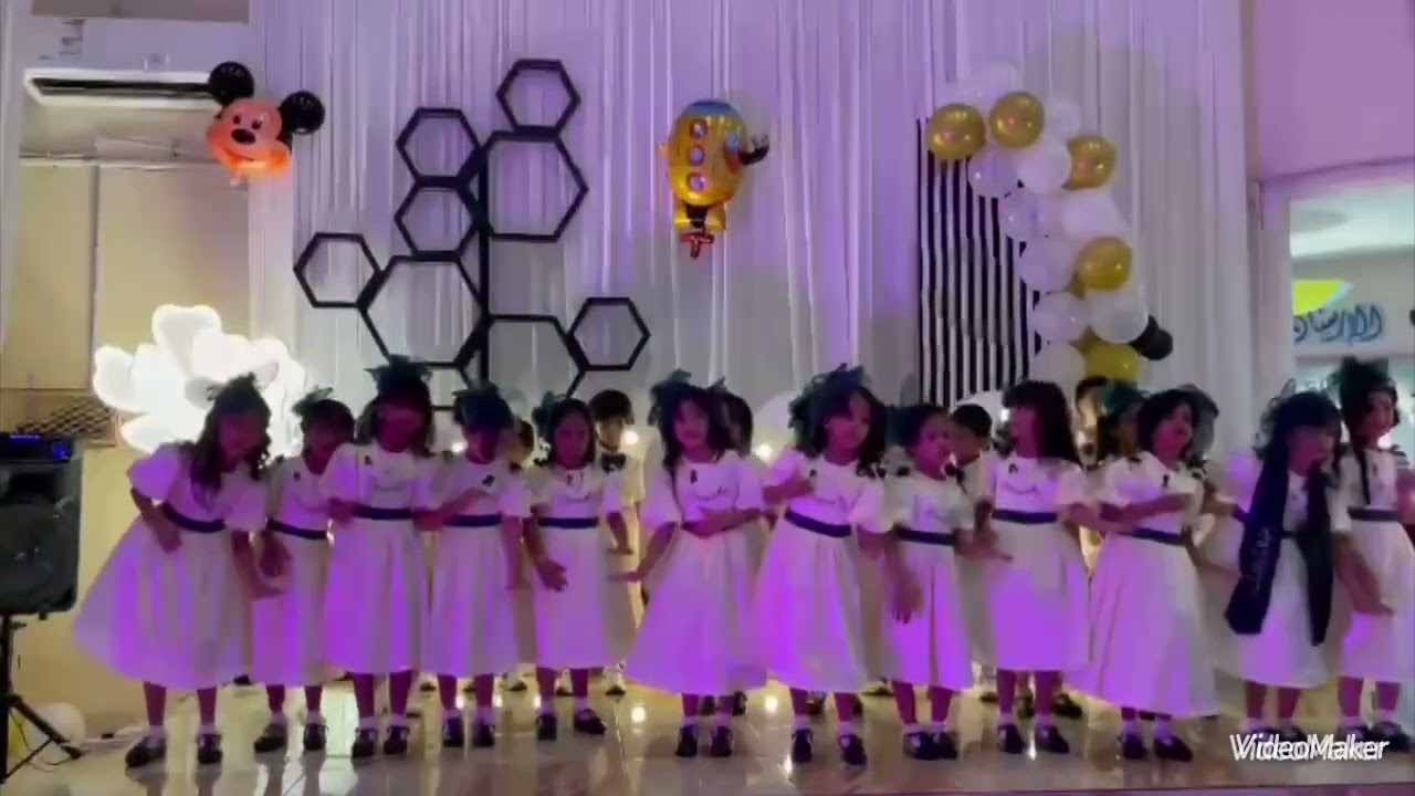 حفل تخرج روضة الواصلي للعام ١٤٤٤ تحت اشراف مديرة الروضة / إلهام حمزي