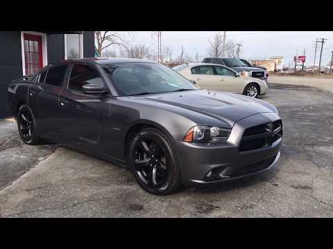 2013-dodge-charger-rt-black-top-edition