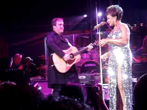 Dame Shirley Bassey. Electric Proms 2009. "Apartme...