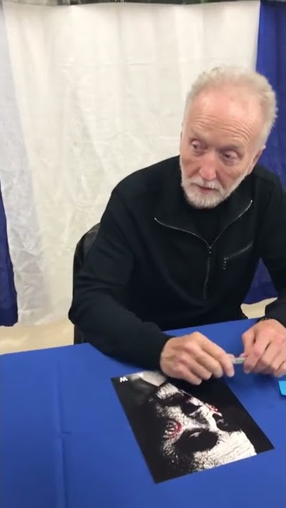 Kid asks Tobin bell (Jigsaw) from saw wanna play a game at ct horror fest