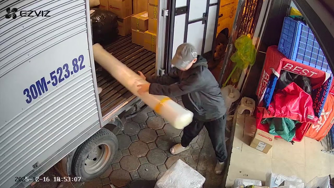 CCTV bắn hàng tối 16.12.2025 (2)