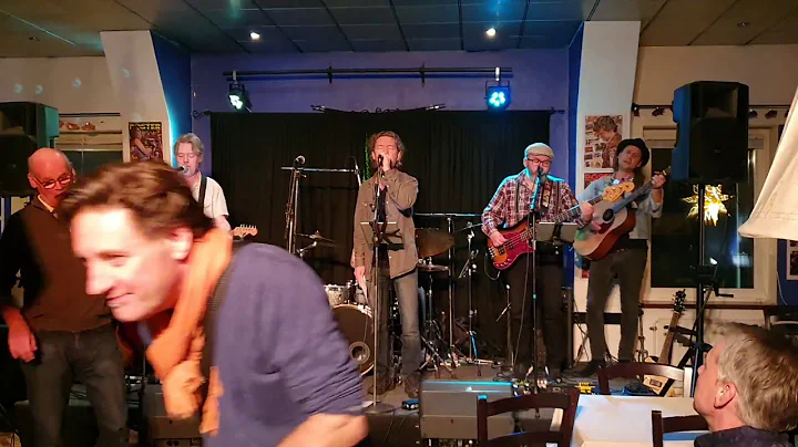 EarthDudes "Take It Easy" with guests Stephen Sahl...