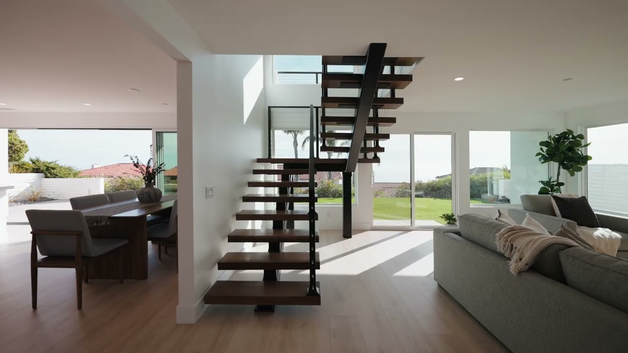 Where Modern Lines Meet Endless Horizons | 1205 Via Catalina