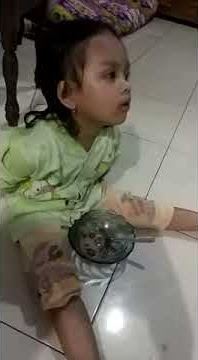 Anak kecil ngantuk lucu