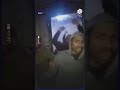 شاهد فرحة عارمة وذهول المعتقلين خلال تحريرهم من أقبية سجن صيدنايا بعد سقوط نظام بشار الأسد شاهد فرحة عارمة وذهول المعتقلين خلال تحريرهم من أقبية سجن صيدنايا بعد سقوط نظام بشار الأسد