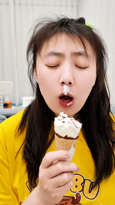 So “Romantic”😳#funny