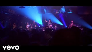 Video thumbnail of "Florida Georgia Line - Round Here (Live From Joe's Bar, Chicago / 2012)"