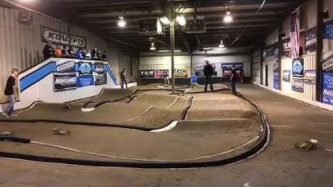 2017 JConcepts Winter INS at Smac Trac - 40+ Mod buggy