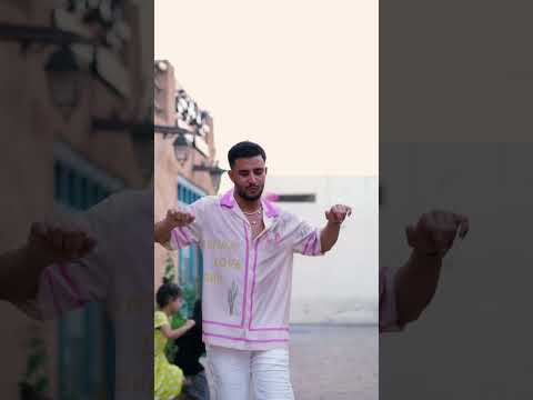 Ali Hosseini یار قد بلندم مو مشکی چشم قشنگم