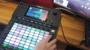 Akai Force Techno jam groovebox dawless hardware synth