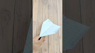 Pesawat Kertas Terbang Jauh