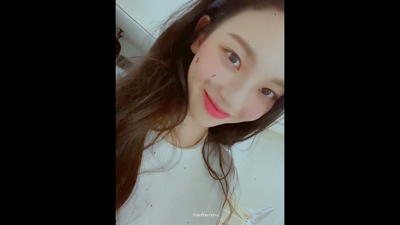 [FMV] Karina aespa - Strawberries & Cigarettes