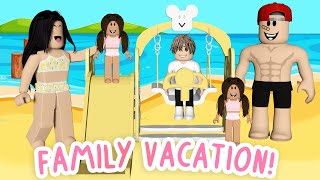OUR FIRST FAMILY VACATION! (Roblox Berry Avenue)