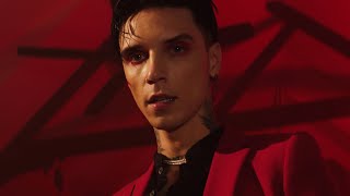 Miniatura de vídeo de "BLACK VEIL BRIDES - Torch (Official Music Video)"