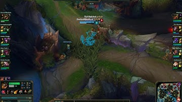 Slowmo of Auto attack weaving with Renekton