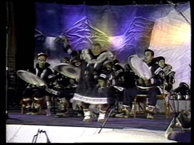 90 02 TAMAPTA A Celebration of Inuit Unity