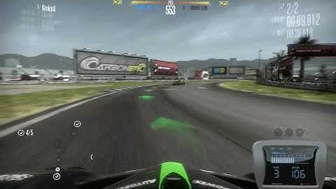 NFS Shift - Showing a friend some online play with lag.