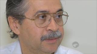 Homem realiza sonho de cursar medicina aos 57 anos