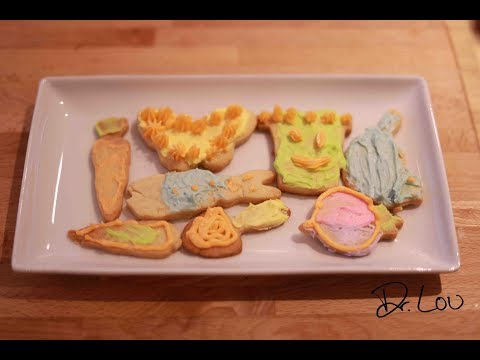 Sugar Cookies & Butter Cream Frosting!