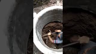 Download Lagu Skil yang luar biasa gali sumur manual #videoshorts #bangunan MP3