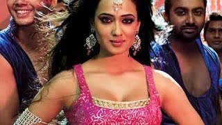 Shweta Tiwaris Performance In Begusarai