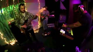 TBD Presents: Cave Diver (Live In Studio)