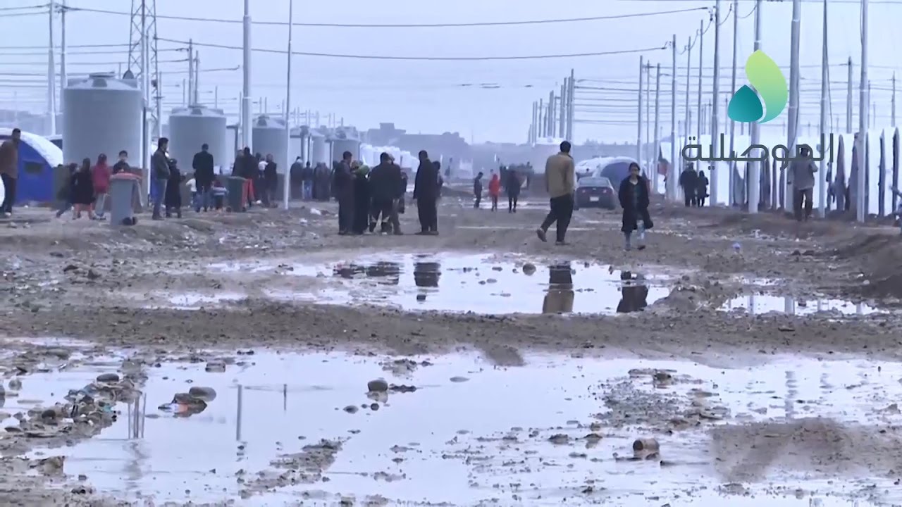 كاميرا الموصلية توثق ازدياد معاناة النازحين في مخيم الخازر مع انخفاض درجات الحرارة وهطول الأمطار