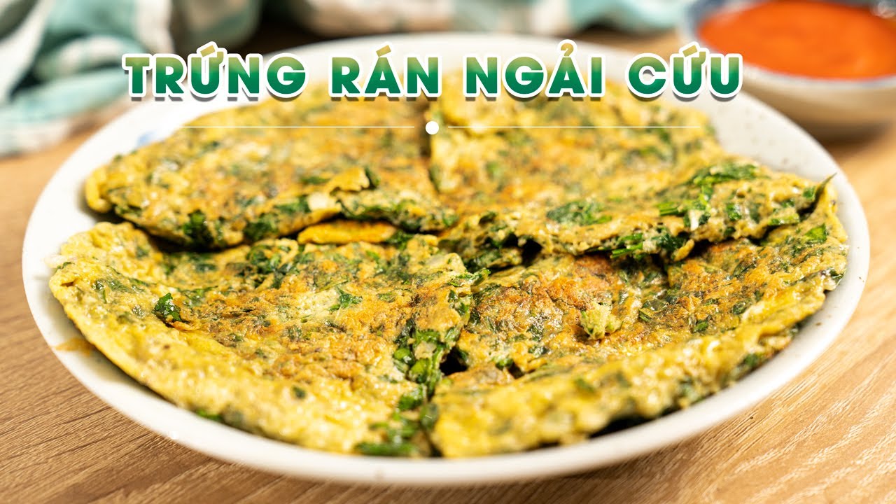 Cách làm món trứng rán ngải cứu thơm ngon trong 10 phút - YouTube