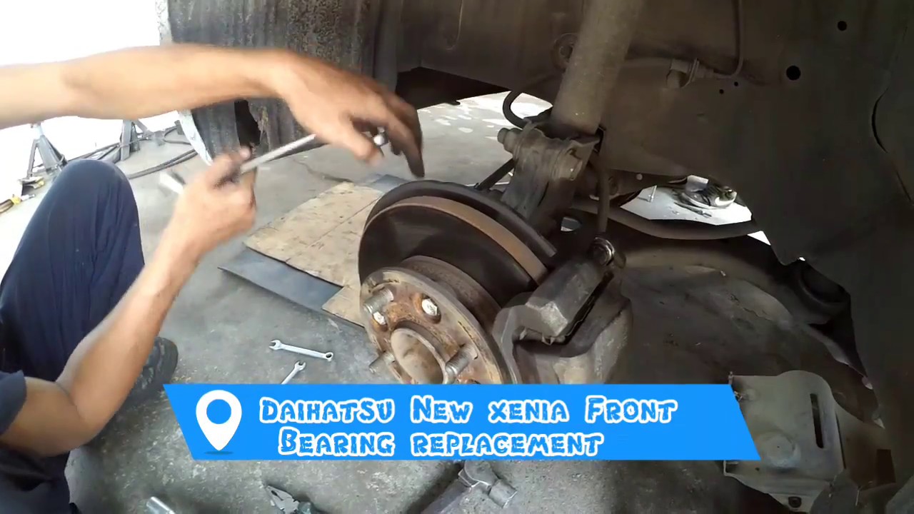 Cara mengganti bearing roda depan  daihatsu  New xenia  YouTube