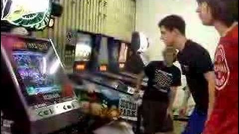 MegamanX/Kevbo vs. Bluemystic - LOM AAA