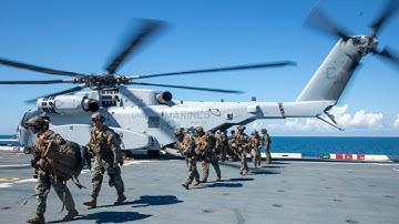 “UNITAS 2025: U.S. Marines & Allies Execute Powerful Amphibious Landing!”