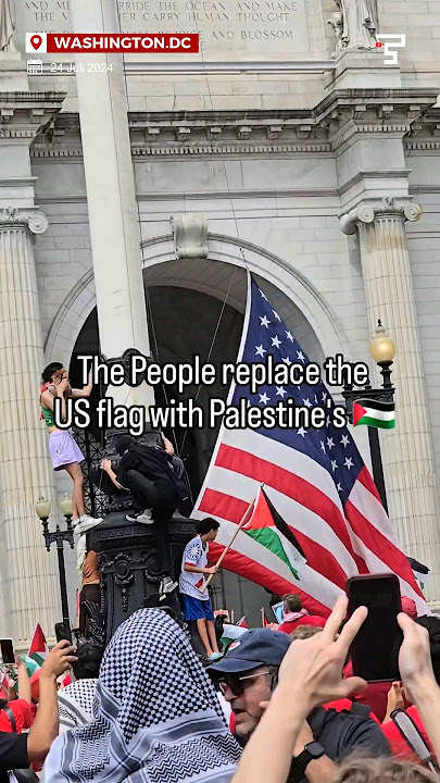 MOMEN MAHAL! Rakyat Ganti Bendera Amerika Dengan Palestina!