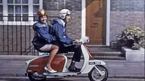 SHE LOVES HER LAMBRETTA - SOUL KID #1 ft. Penelope...