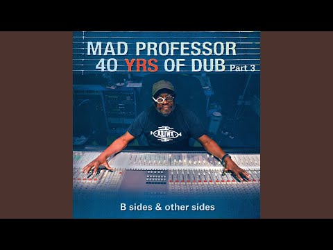 Putar Free Woman Dub - Mad Professor