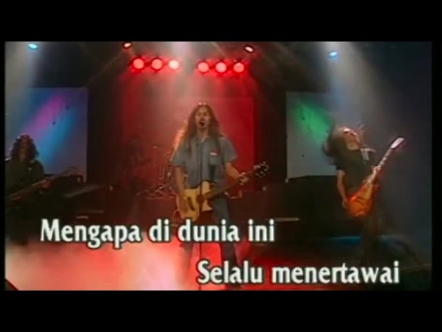 Boomerang - Kisah Seorang Pramuria (Official Karaoke Video) class=