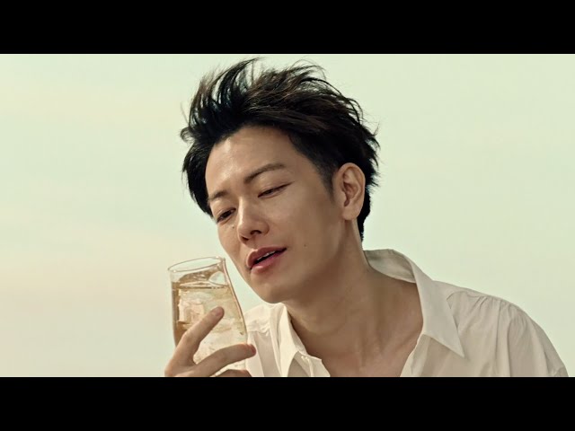 佐藤健一 佐藤健「色々あったけど…」ハイボールでほっと一息 サントリー