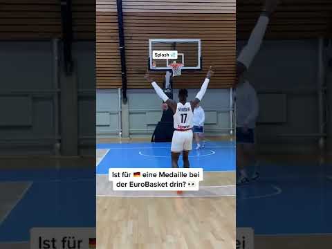 Dennis Schröder versenkt