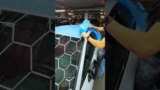 мойка М3. Полировка лобового стекла #детейлинг #automobile #detailing #auto #car #авто #полировка