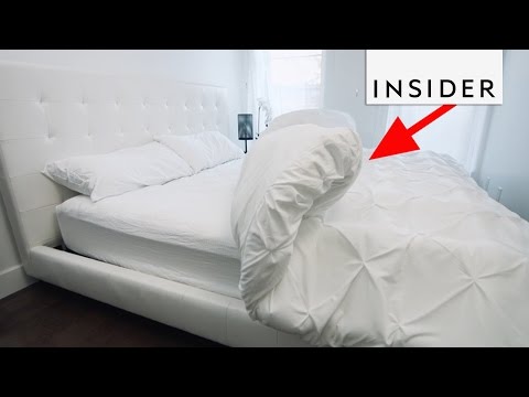 Smart Duvet: Self-Making Bed