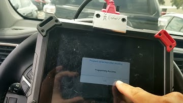 AutoProPad  resetting Toyota ecu (all keys lost) to add a used smart key to a 2015 Toyota Highlander
