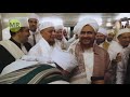 SENYUM HABIB UMAR Mendengar Sholawat KH Arifin Ilham & Kisah Habib Munzir