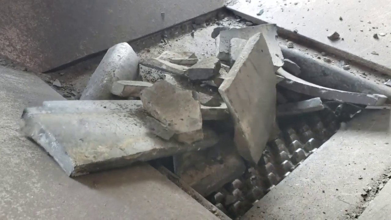 岡山 瓦チップ 作り方 リサイクル瓦 エクステリア インテリア 水はけよし 玉砂利 砂利 芝 庭づくり おしゃれ Youtube