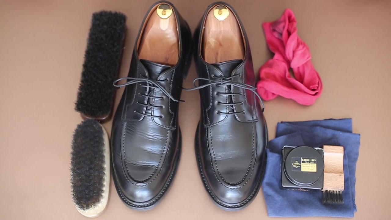 【靴磨き】REGAL TOKYO W558 NICOL Simple shoe care - YouTube