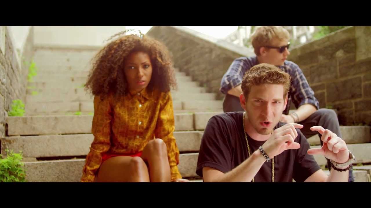 Guarda Kinetics & One Love - Sign Language (Feat. Wynter Gordon) su YouTube Guarda Kinetics & One Love - Sign Language (Feat. Wynter Gordon) su YouTube