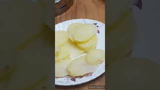 egg potato fryshorts aaras cook