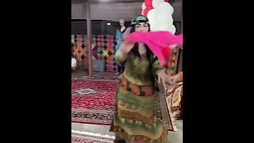 رقص لری با آهنگ لری شاد 